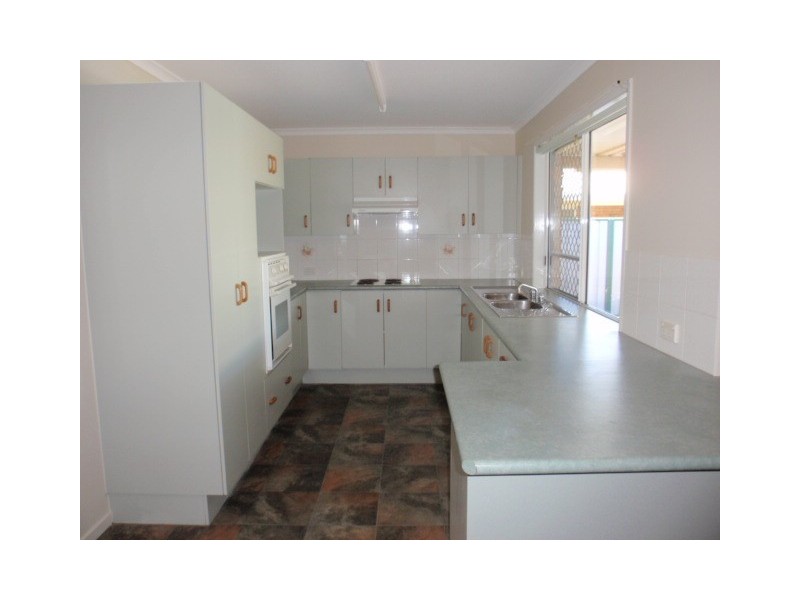 35 Powell Street, Emerald QLD 4720