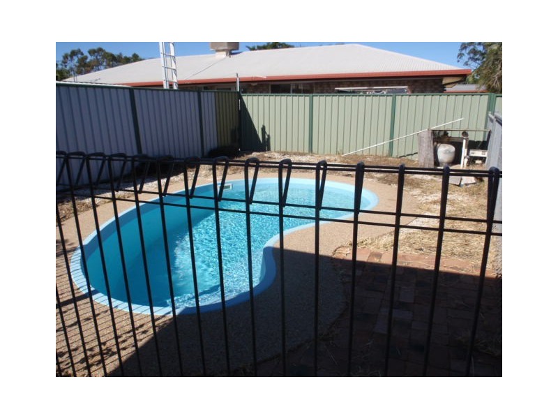 35 Powell Street, Emerald QLD 4720