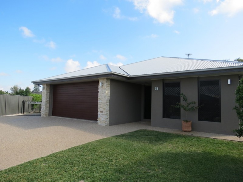 23 Newman Drive, Emerald QLD 4720