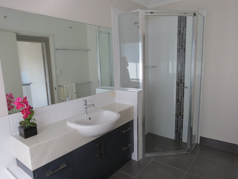 23 Newman Drive, Emerald QLD 4720