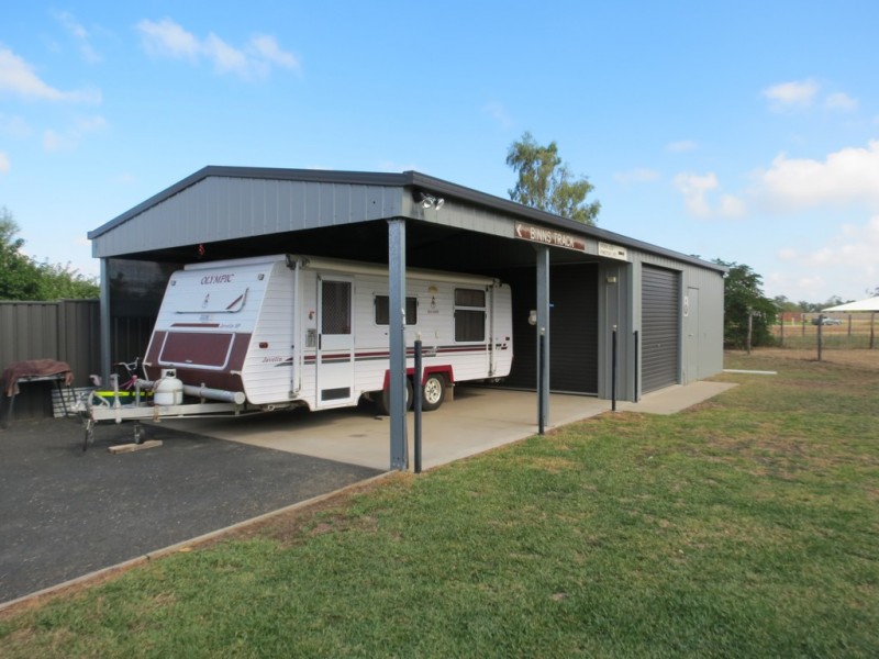 23 Newman Drive, Emerald QLD 4720