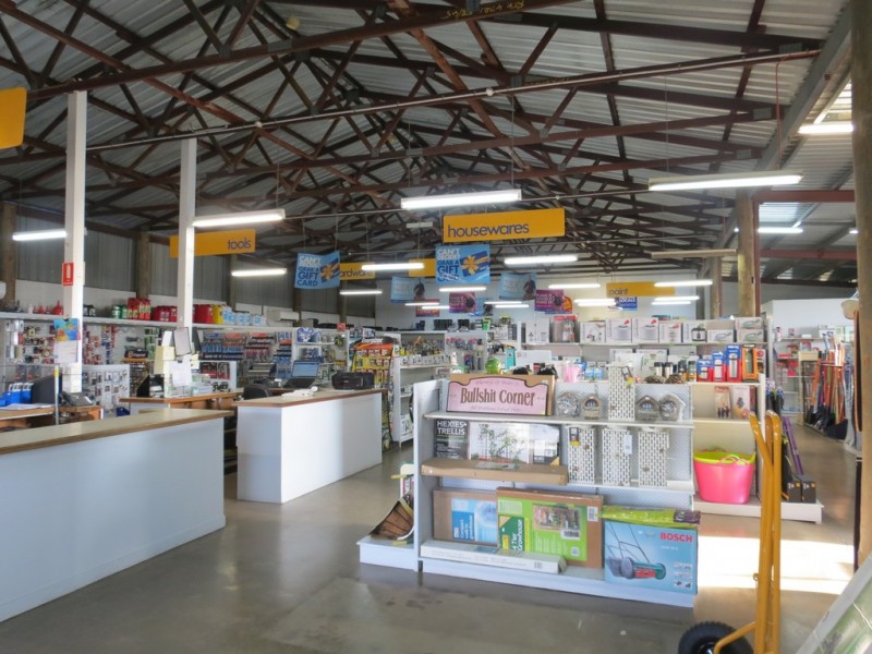 4 Littlefield Street, Blackwater QLD 4717