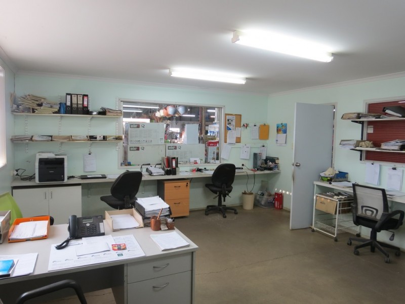 4 Littlefield Street, Blackwater QLD 4717