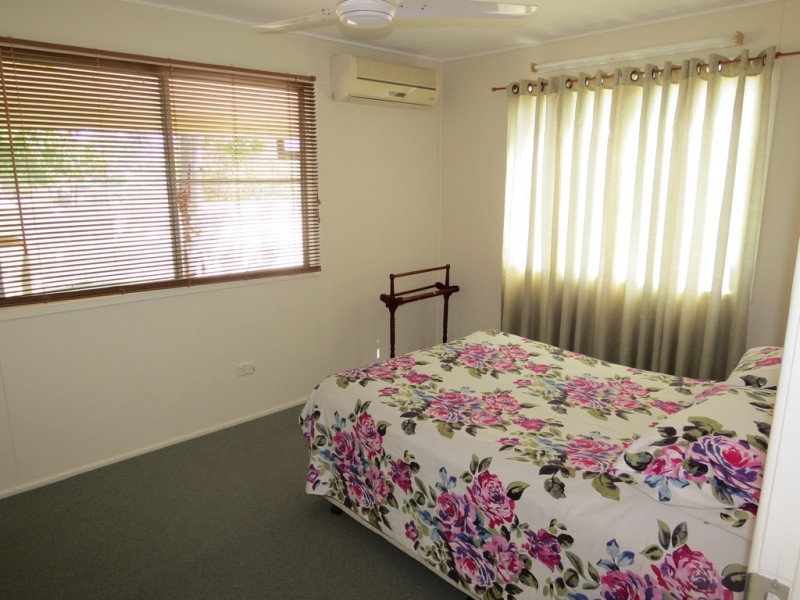 4 Littlefield Street, Blackwater QLD 4717