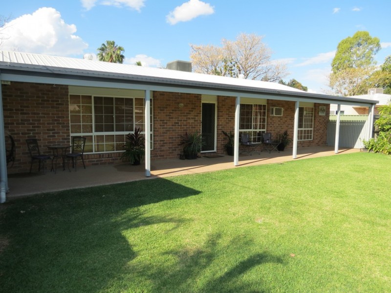 5 Reo Place, Emerald QLD 4720