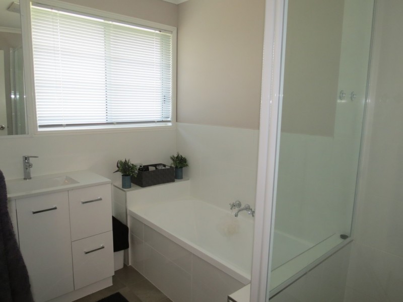 5 Reo Place, Emerald QLD 4720