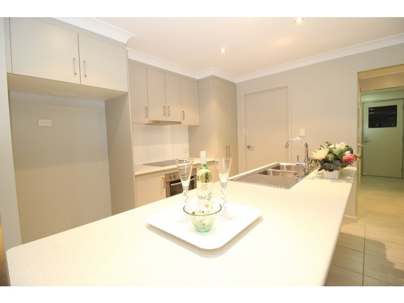 25 Newman Drive, Emerald QLD 4720