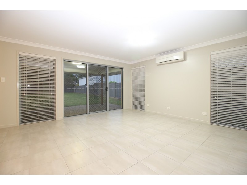 25 Newman Drive, Emerald QLD 4720