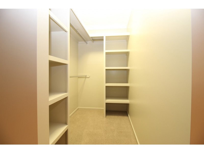 25 Newman Drive, Emerald QLD 4720