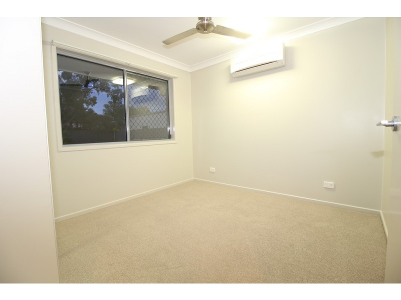 25 Newman Drive, Emerald QLD 4720