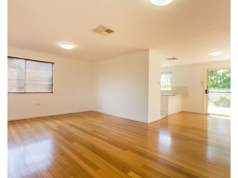 30 Dodd Drive, Emerald QLD 4720