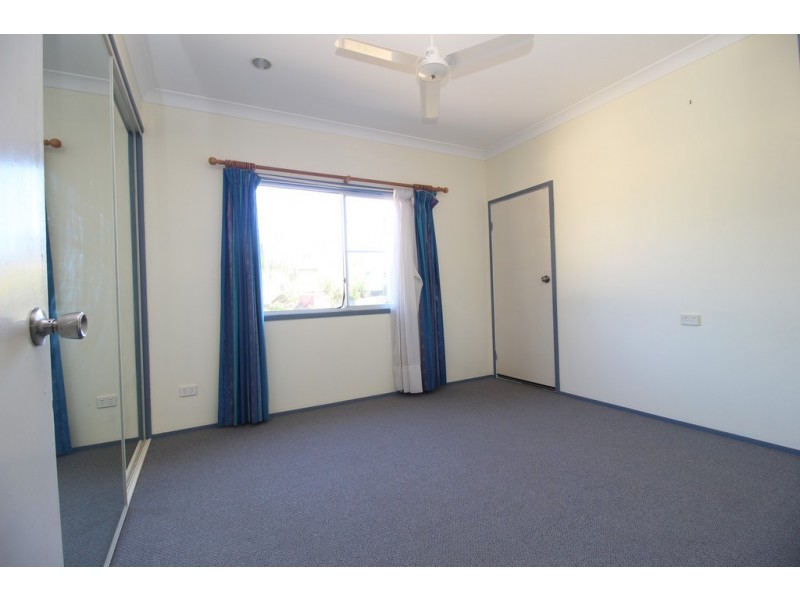 13 Bridgeman Street, Emerald QLD 4720