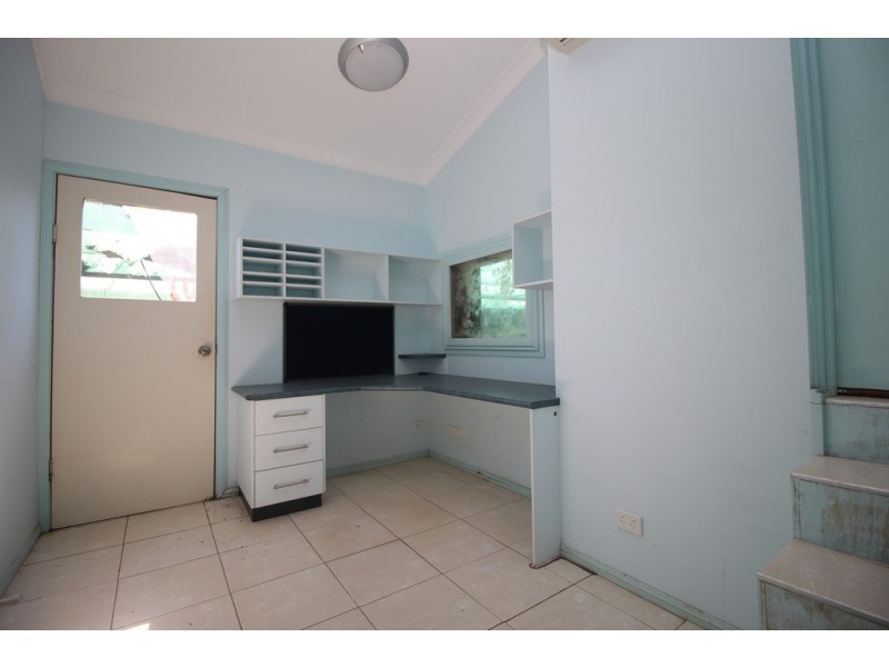 13 Bridgeman Street, Emerald QLD 4720