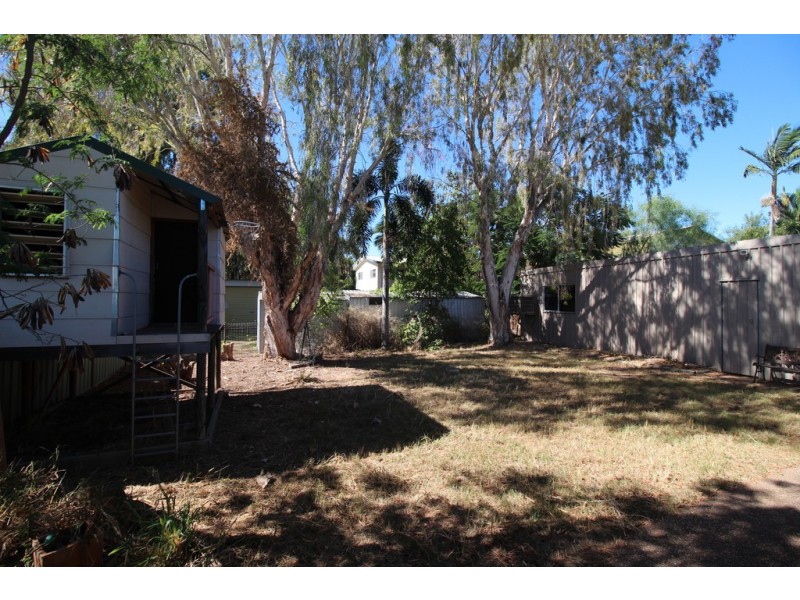 13 Bridgeman Street, Emerald QLD 4720