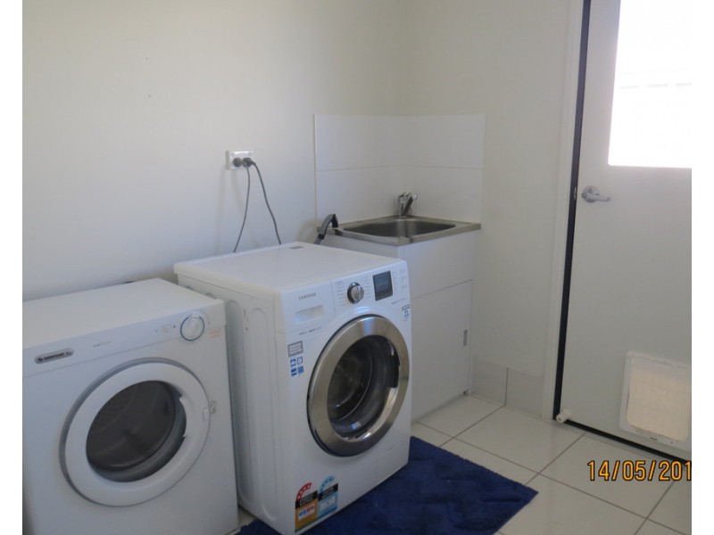 158 Opal Street, Emerald QLD 4720