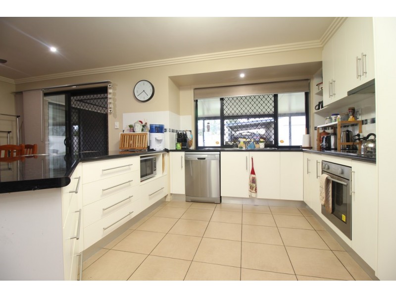 16 Brokenwood Street, Emerald QLD 4720