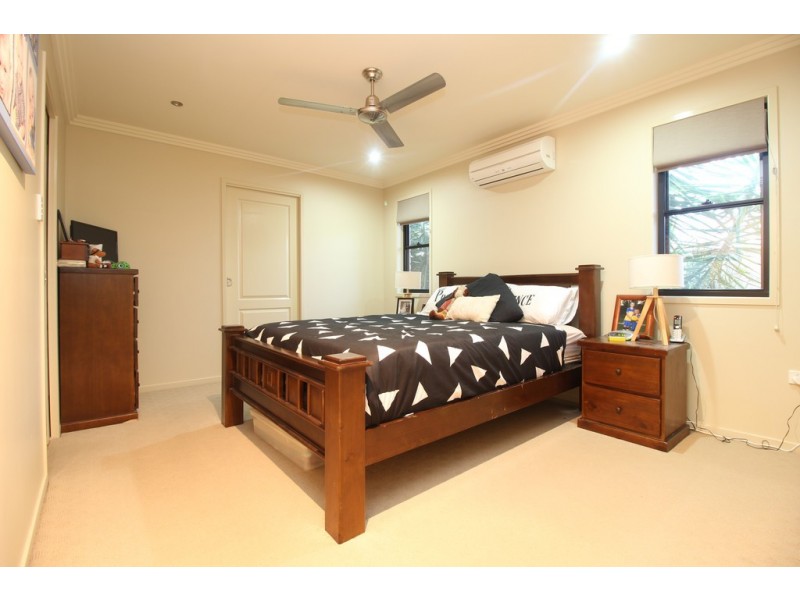 16 Brokenwood Street, Emerald QLD 4720