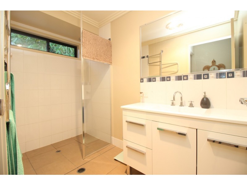 16 Brokenwood Street, Emerald QLD 4720