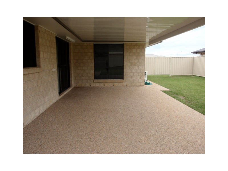 13 Berthun Street, Emerald QLD 4720