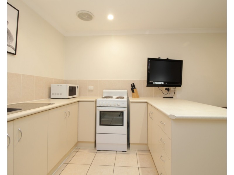 67 Anakie Street, Emerald QLD 4720