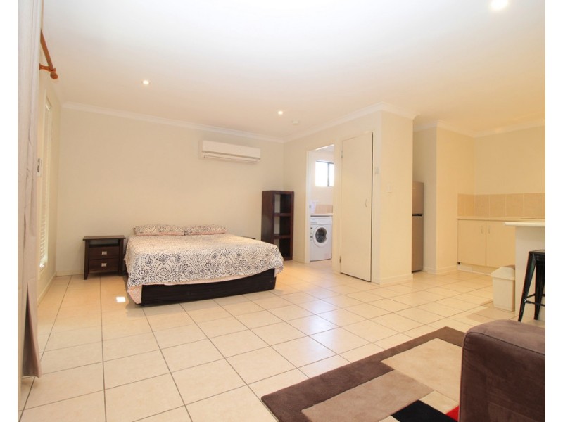 67 Anakie Street, Emerald QLD 4720