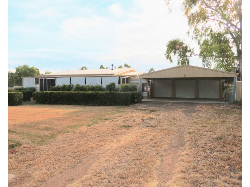 80-82 South Calliope Street, Springsure QLD 4722