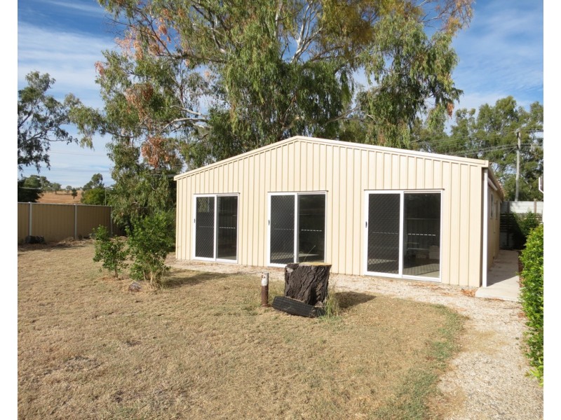 80-82 South Calliope Street, Springsure QLD 4722