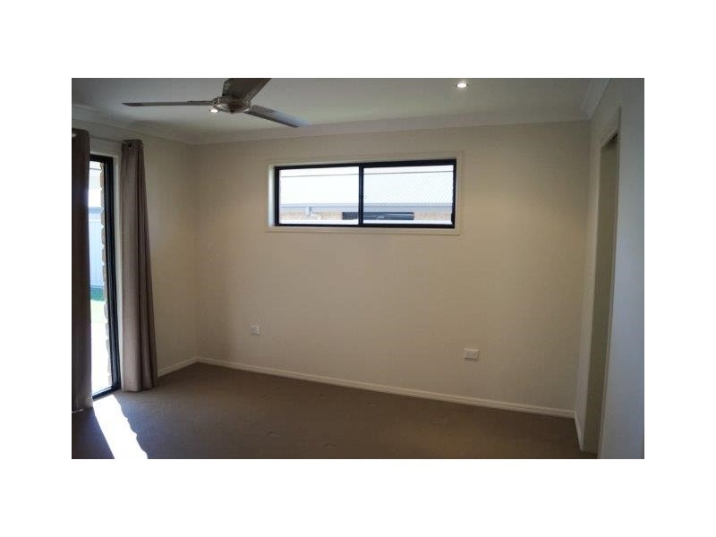 34 Moriarty Street, Emerald QLD 4720