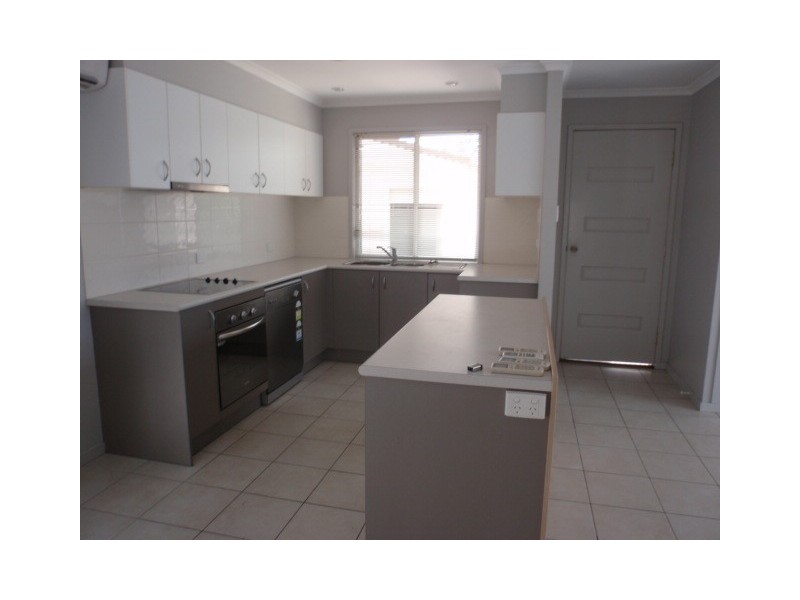 16A Mayfair Drive, Emerald QLD 4720