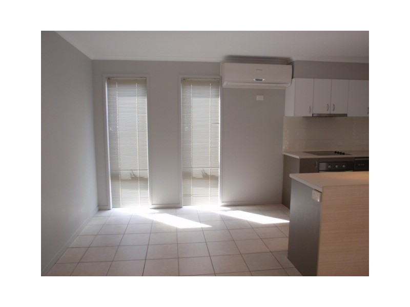 16A Mayfair Drive, Emerald QLD 4720