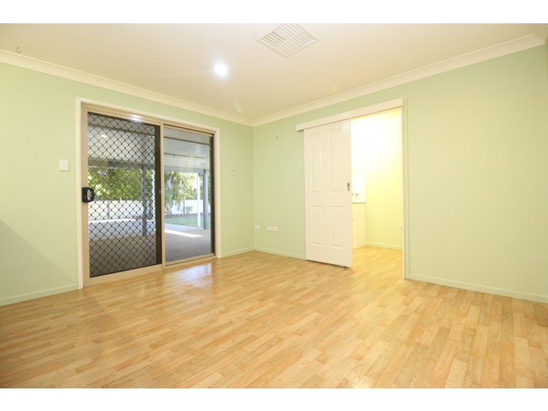 8 Stephanie Court, Emerald QLD 4720