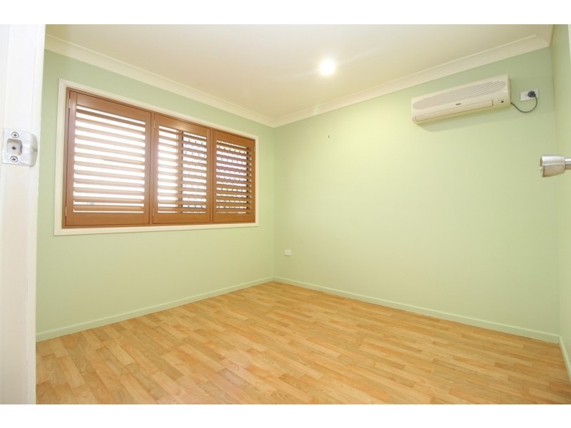 8 Stephanie Court, Emerald QLD 4720