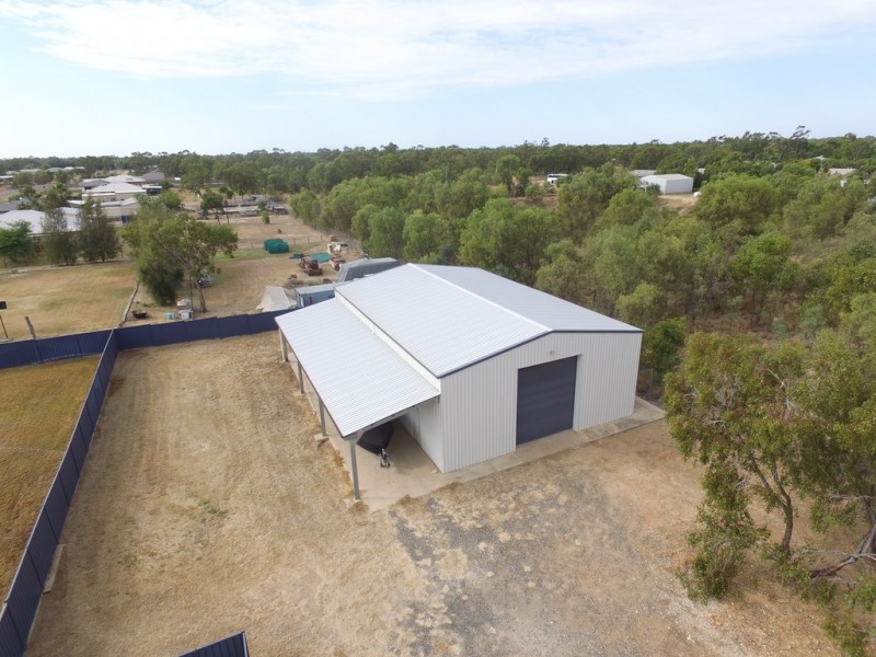 2 Birch Drive, Emerald QLD 4720