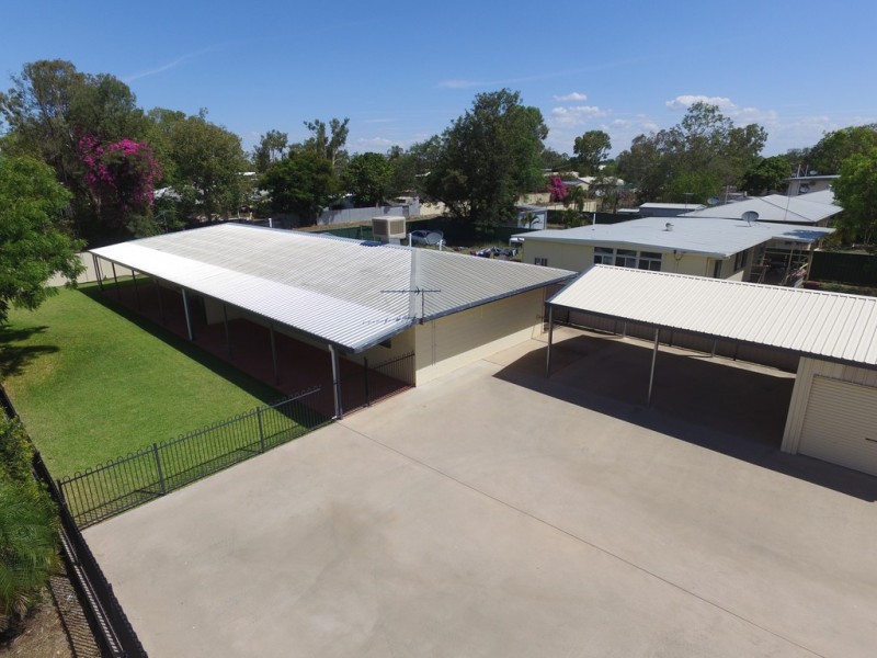 2/18 Diamond Avenue, Emerald QLD 4720