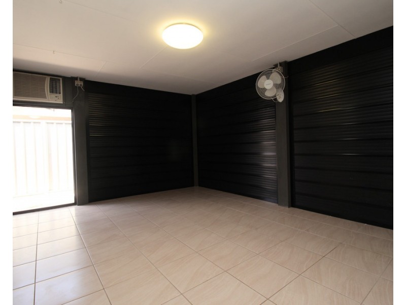 55 White Street, Emerald QLD 4720