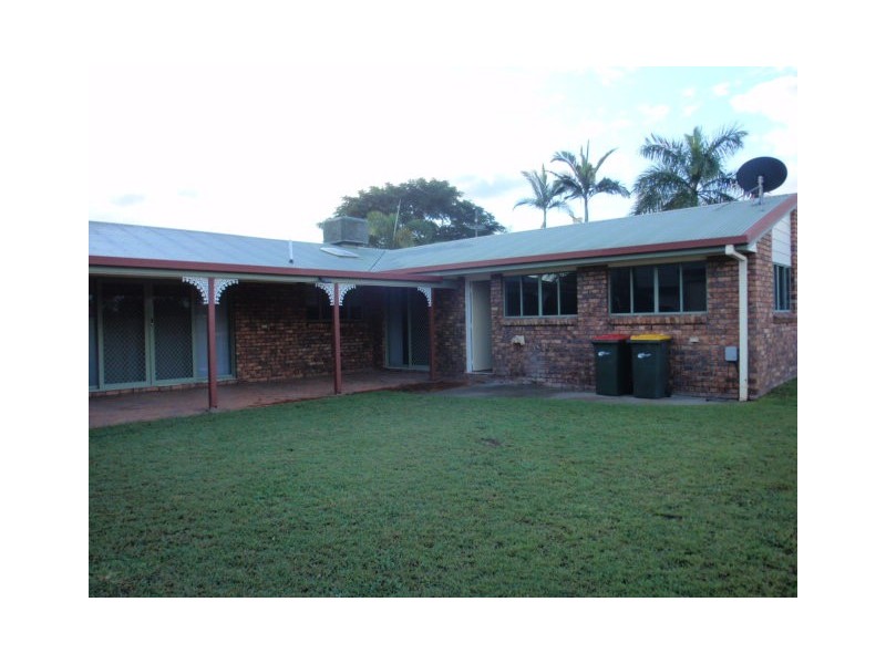 1 Kurrajong Close, Emerald QLD 4720