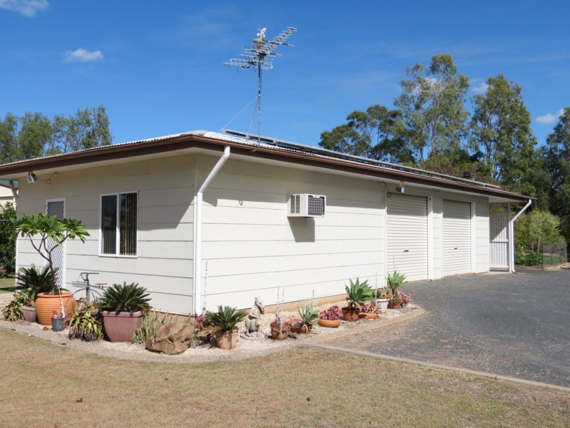 5 Quinn Street, Emerald QLD 4720