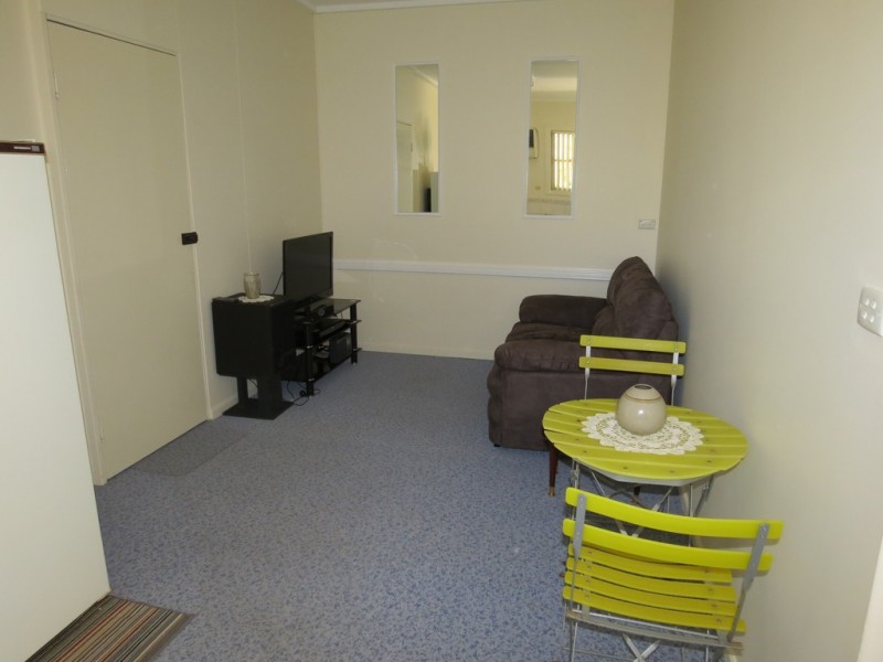 5 Quinn Street, Emerald QLD 4720