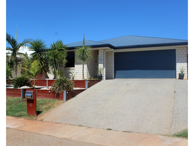4 Canterbury Road, Emerald QLD 4720
