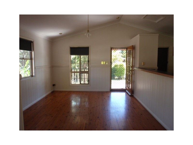 81 Crinum Crescent, Emerald QLD 4720