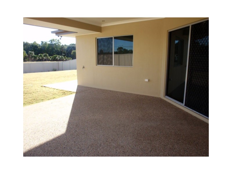 13 Blue Gum Drive, Emerald QLD 4720