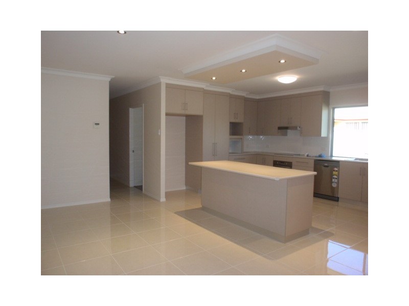 13 Blue Gum Drive, Emerald QLD 4720