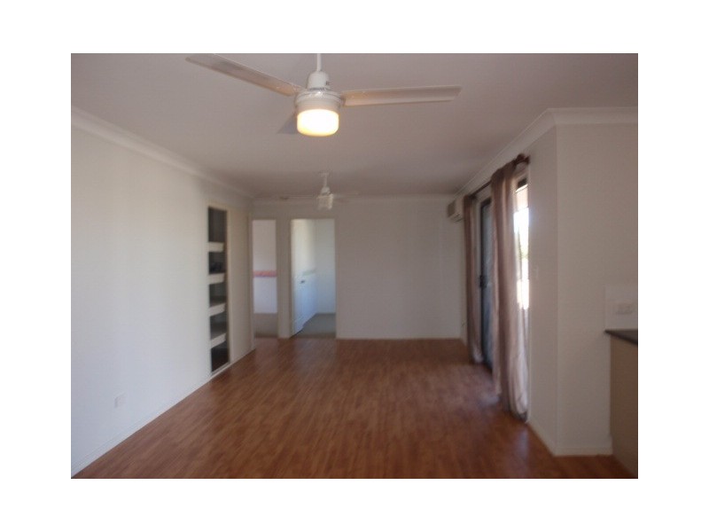 31 Mayfair Drive, Emerald QLD 4720