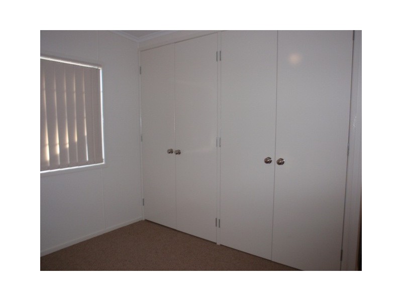 22 Brief Street, Emerald QLD 4720