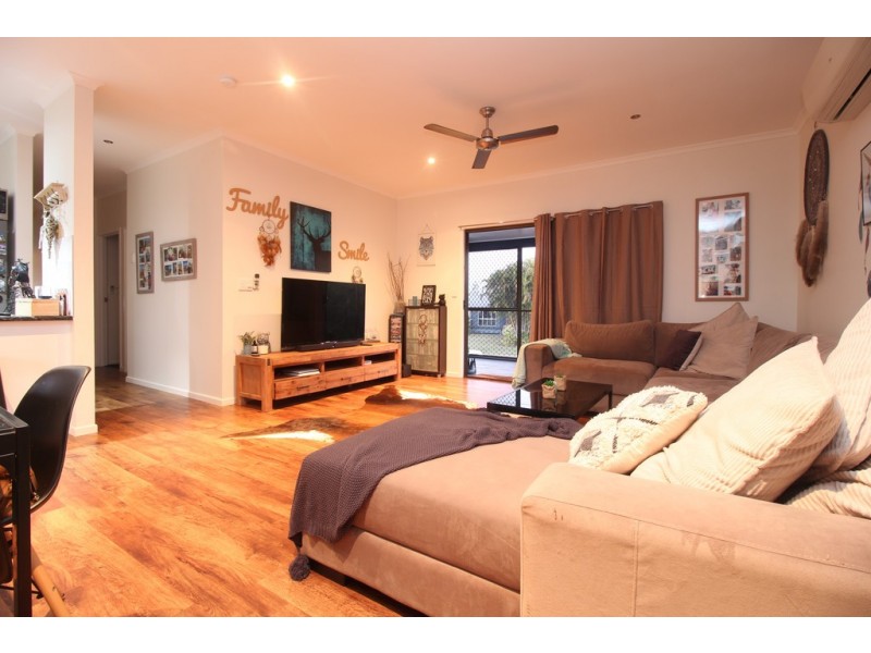 14 Julie Court, Emerald QLD 4720