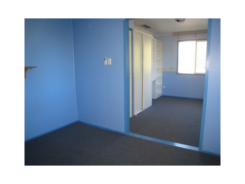 39 Harris Street, Emerald QLD 4720