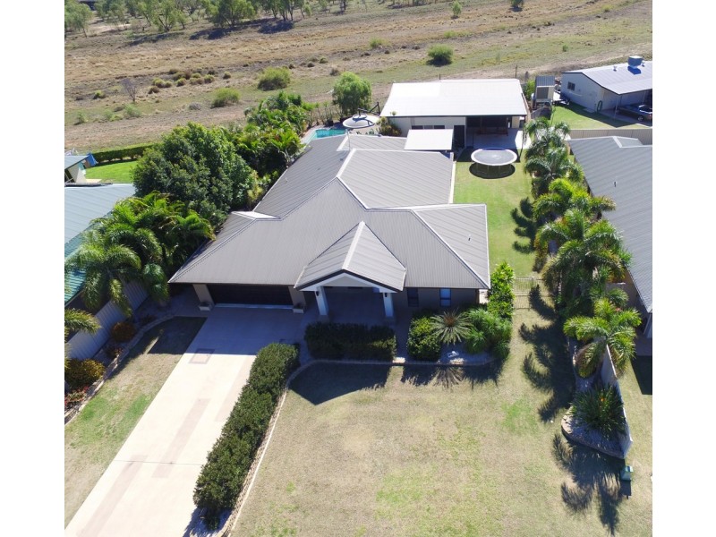 24 Carrington Place, Emerald QLD 4720
