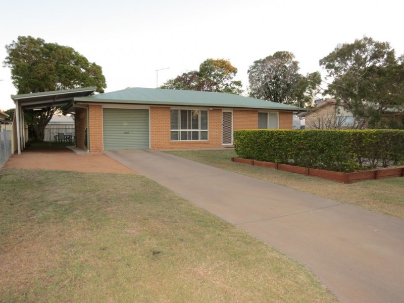 86 Braeside Road, Emerald QLD 4720