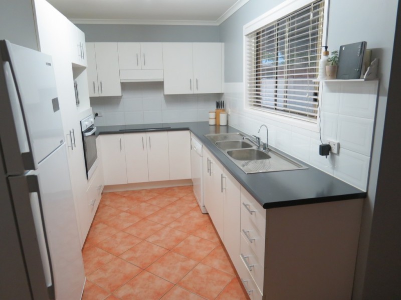 86 Braeside Road, Emerald QLD 4720