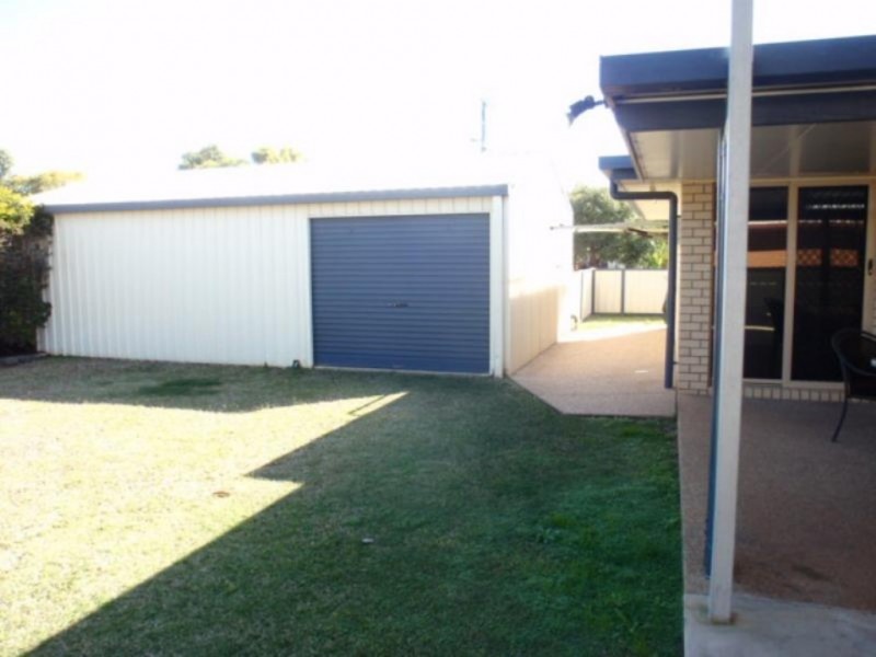 8 Stephanie Court, Emerald QLD 4720